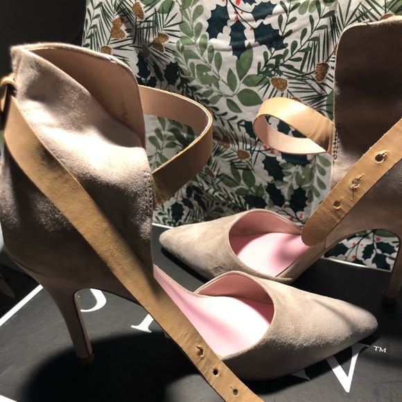 Skin - Picture 2 of 3